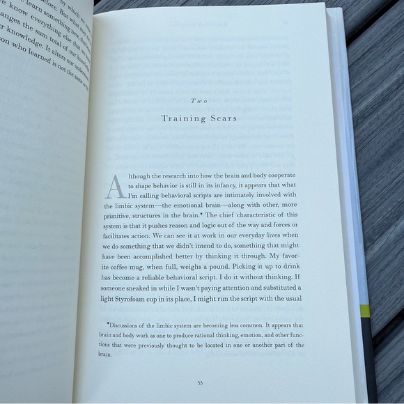 Everyday Survival Hardcover Book by Laurence Gonzales - Picture 11 of 17